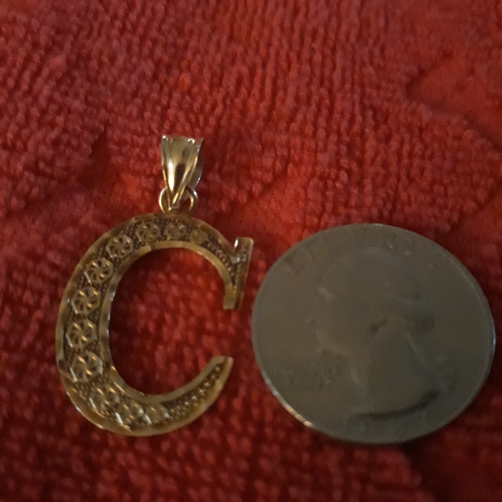 Women's or Men's 10K Gold Initial "C" Pendant - Picture 3 of 3